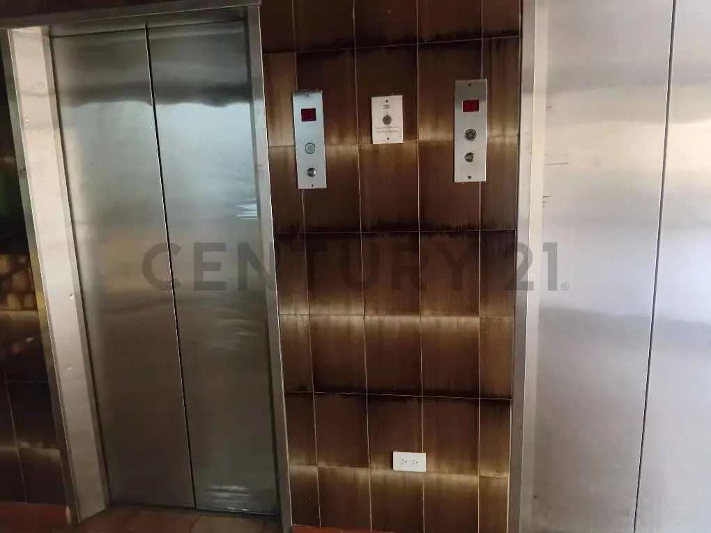 Apto. en Venta, Tanaguarenas, La Guaira con Piscina a pasos de Playa Escondida. - 3