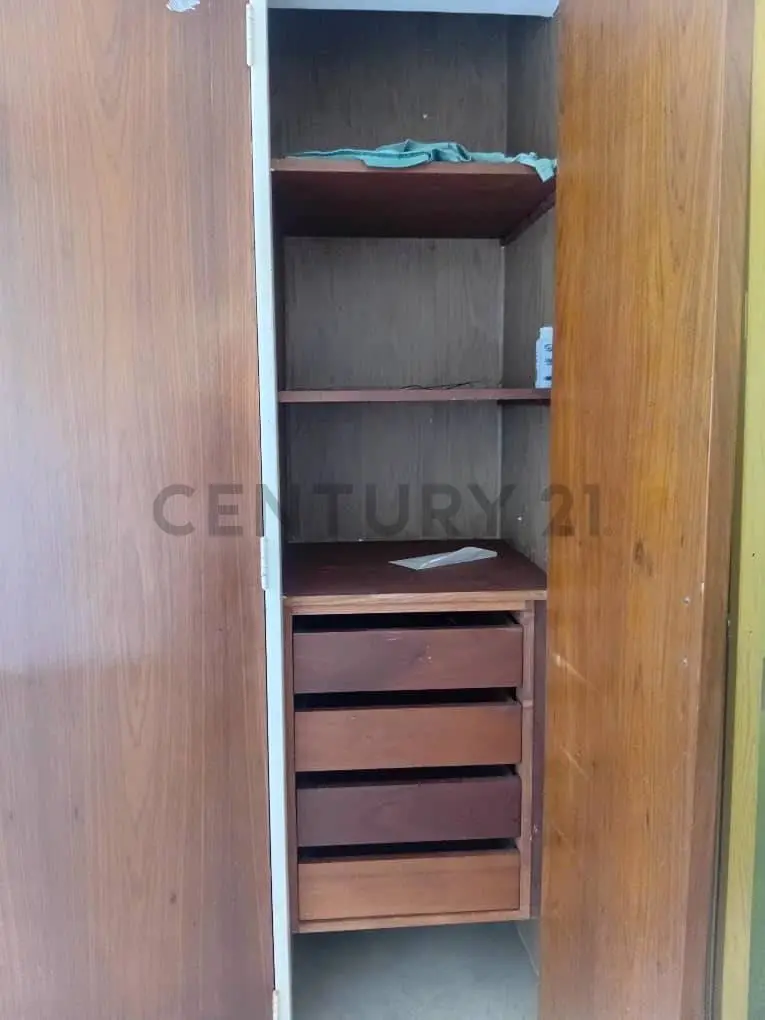 Apto. en Venta, Tanaguarenas, La Guaira con Piscina a pasos de Playa Escondida. - 21