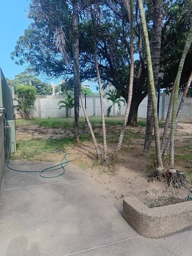 Apto. en Venta, Tanaguarenas, La Guaira con Piscina a pasos de Playa Escondida. - 28