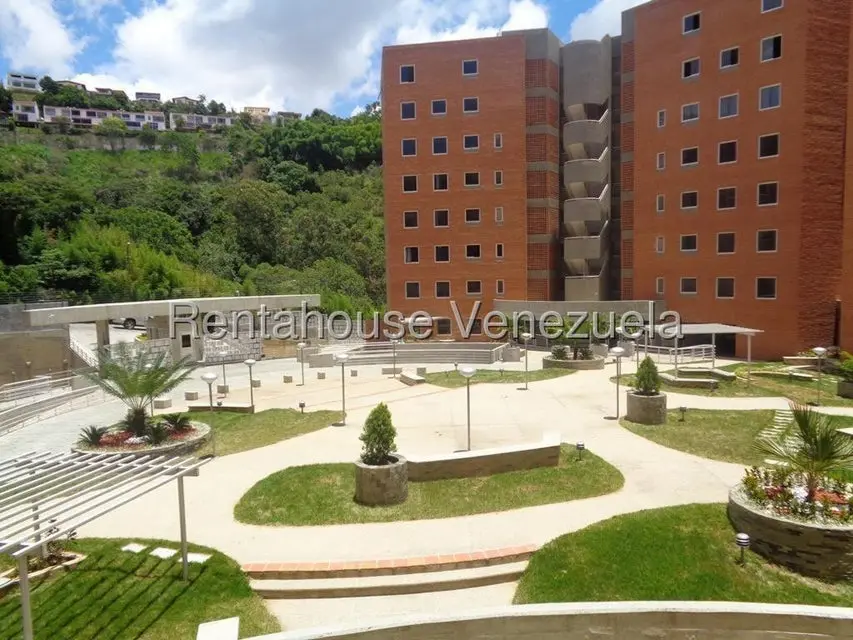 Apartamento (1 Nivel) en Alquiler en El Cigarral, Distrito Metropolitano - 21
