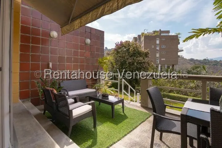 Townhouse (Multiples Niveles) en Venta en Los Naranjos del Cafetal, Distrito Metropolitano - 19
