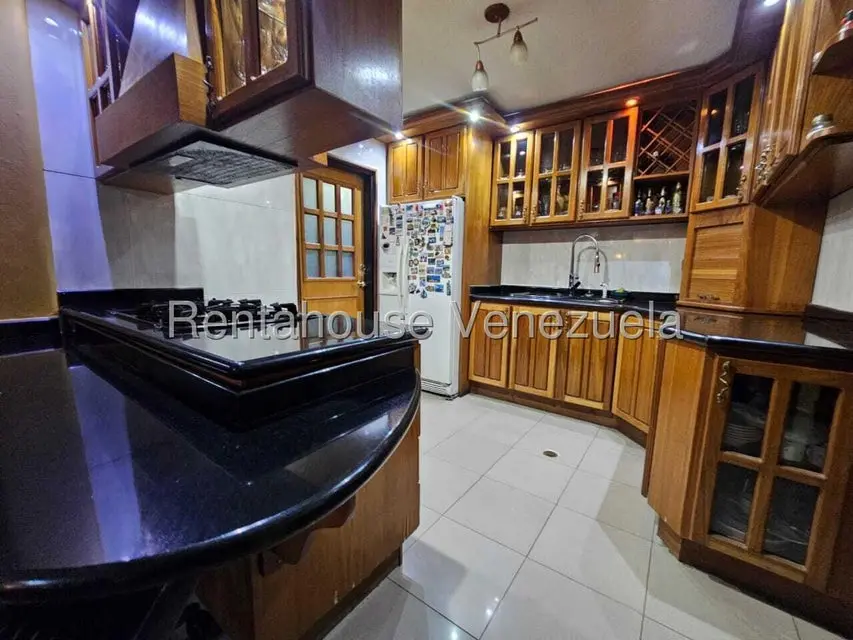 Casa (Duplex) en Venta en Las Delicias, Aragua - 26