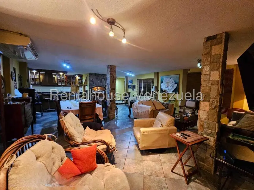 Casa (Duplex) en Venta en Las Delicias, Aragua - 30