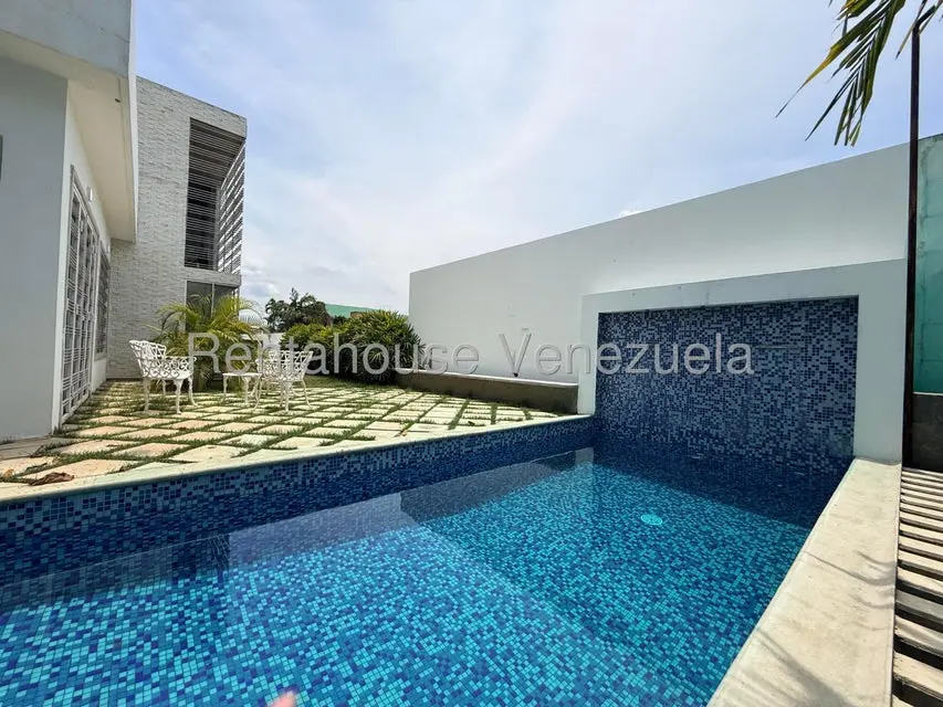 Casa (1 Nivel) en Venta en Colinas De Santa Rosa, Lara - 46