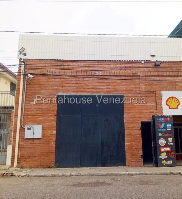 Comercial (Local Comercial) en Alquiler en Parroquia Catedral, Lara - 2