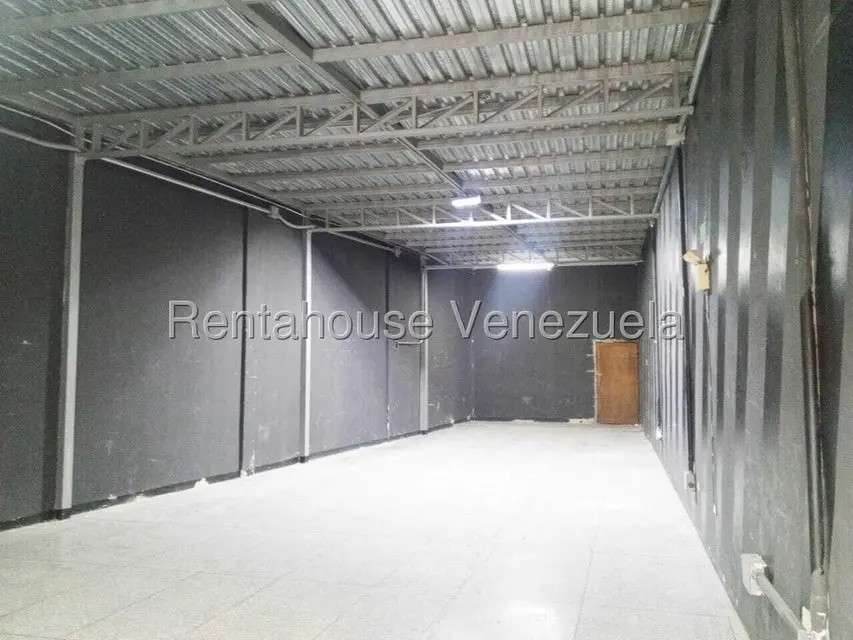 Comercial (Local Comercial) en Alquiler en Parroquia Catedral, Lara - 8