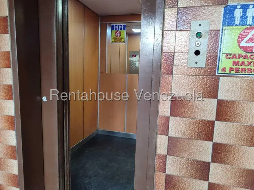 Apartamento (1 Nivel) en Venta en Zona Oeste, Lara - 25