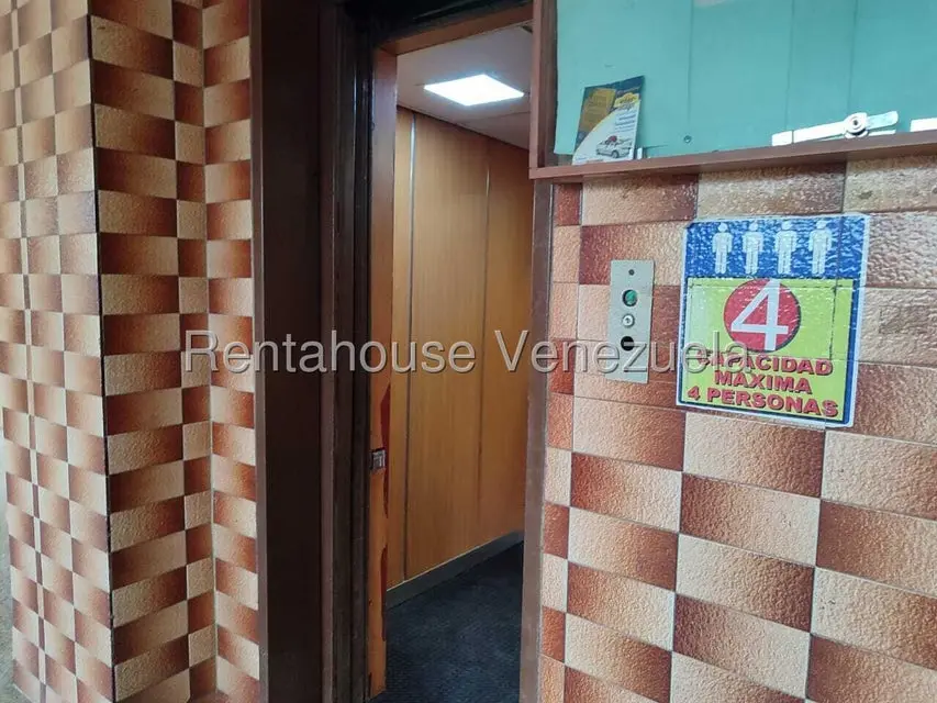 Apartamento (1 Nivel) en Venta en Zona Oeste, Lara - 26