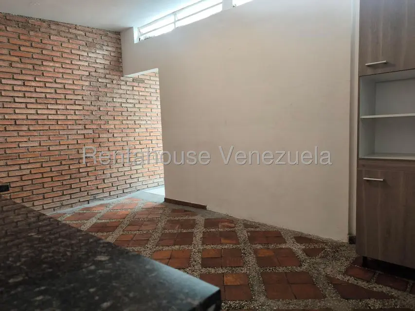 Anexo (1 Nivel) en Alquiler en San Roman, Distrito Metropolitano - 13