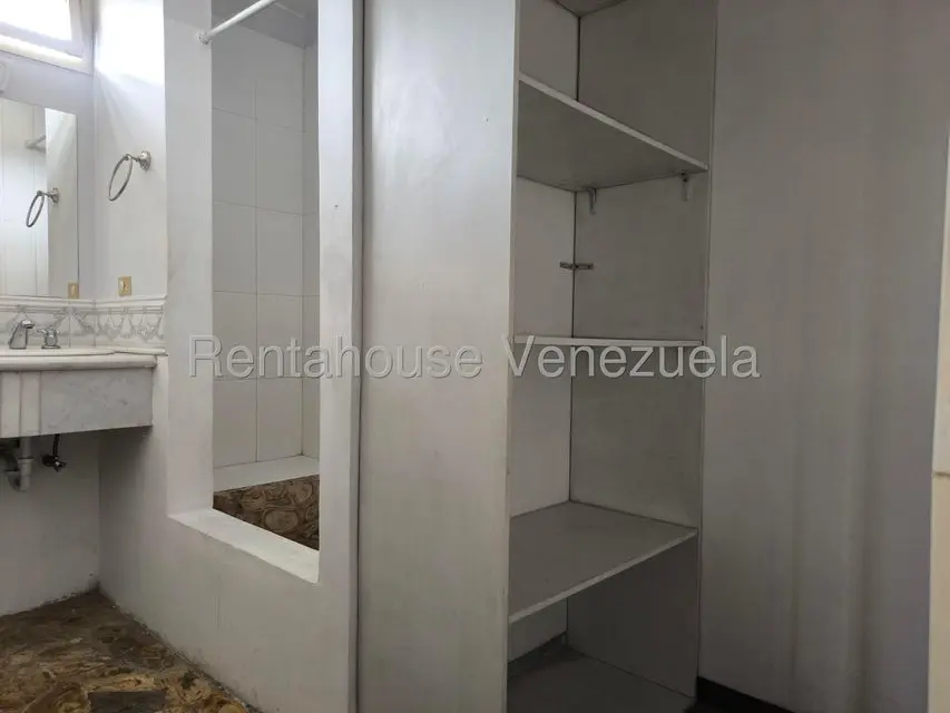 Anexo (1 Nivel) en Alquiler en San Roman, Distrito Metropolitano - 19