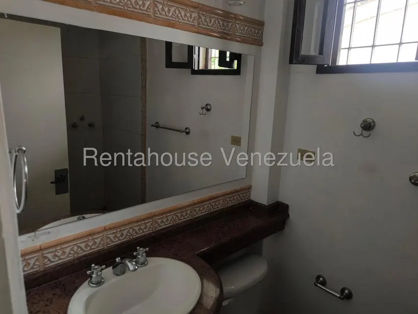 Anexo (1 Nivel) en Alquiler en San Roman, Distrito Metropolitano - 22