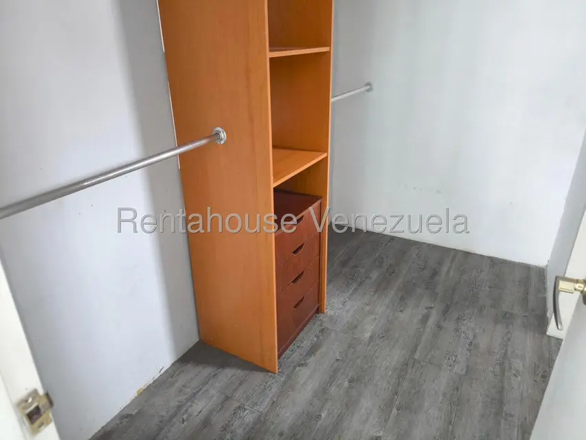 Anexo (1 Nivel) en Alquiler en San Roman, Distrito Metropolitano - 24