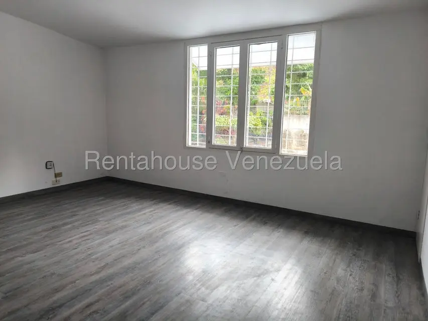 Anexo (1 Nivel) en Alquiler en San Roman, Distrito Metropolitano - 26