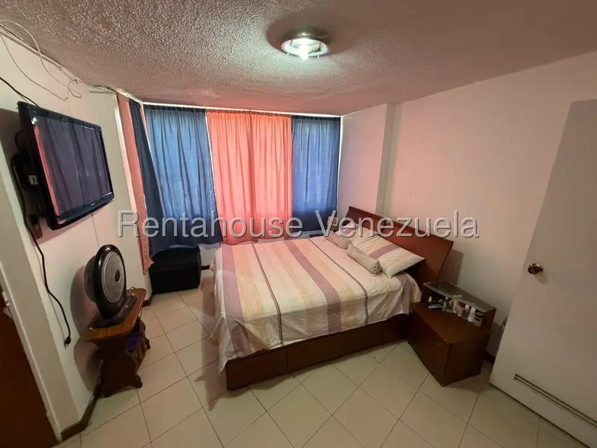 Apartamento (1 Nivel) en Venta en Montalban III, Distrito Metropolitano - 14