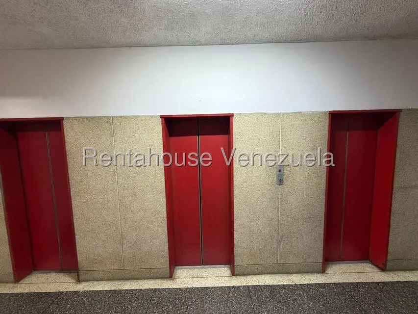 Apartamento (1 Nivel) en Venta en Montalban III, Distrito Metropolitano - 3