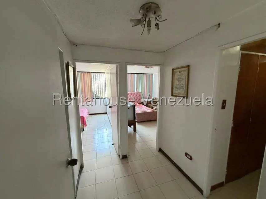 Apartamento (1 Nivel) en Venta en Montalban III, Distrito Metropolitano - 10