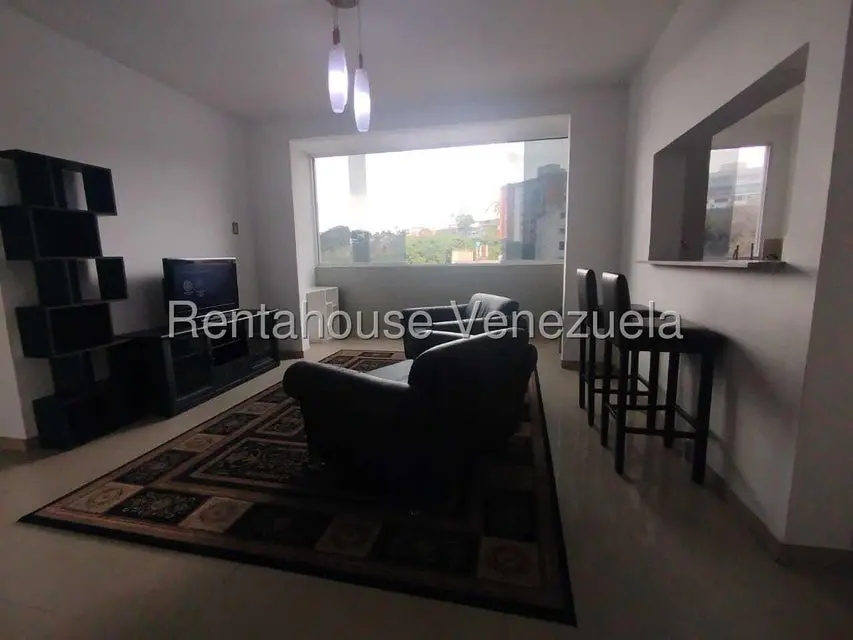 Apartamento (1 Nivel) en Alquiler en Colinas de Bello Monte, Distrito Metropolitano - 6