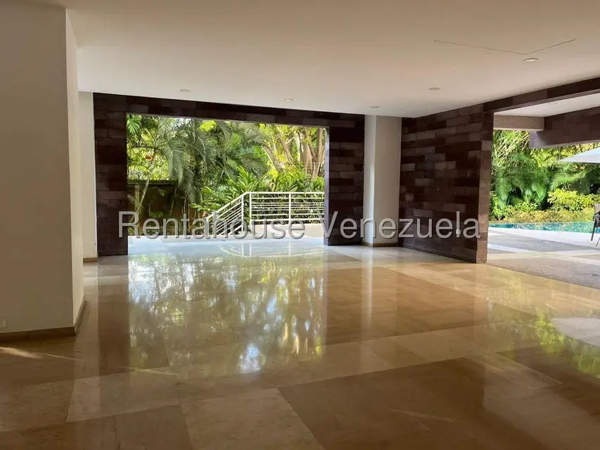 Apartamento (1 Nivel) en Alquiler en Campo Alegre, Distrito Metropolitano - 27