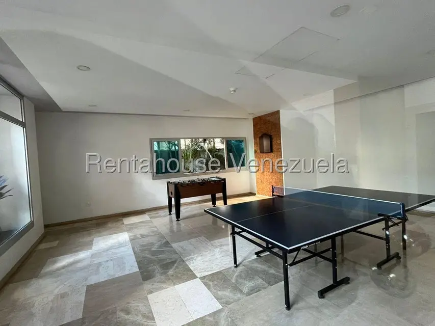 Apartamento (1 Nivel) en Alquiler en Campo Alegre, Distrito Metropolitano - 32