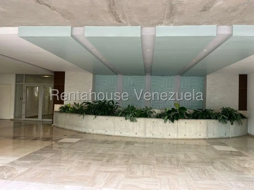 Apartamento (1 Nivel) en Alquiler en Campo Alegre, Distrito Metropolitano - 5
