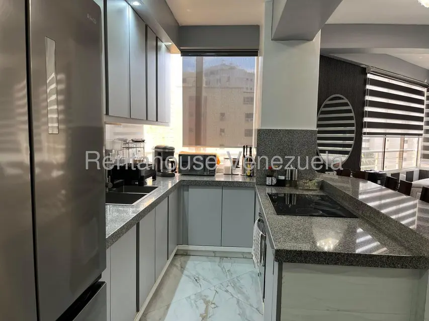 Apartamento (1 Nivel) en Venta en Playa Grande, Vargas - 4