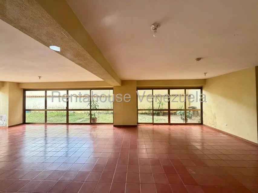 Apartamento (1 Nivel) en Venta en La Urbina, Distrito Metropolitano - 34