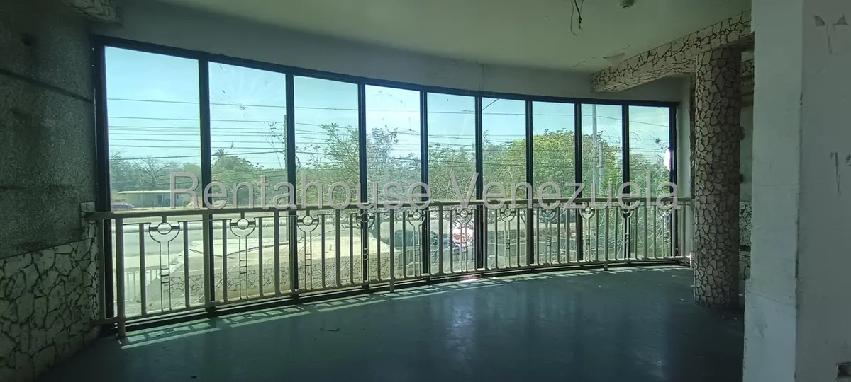 Comercial (Galpon - Deposito) en Venta en Colinas de Bello Monte, Zulia - 11