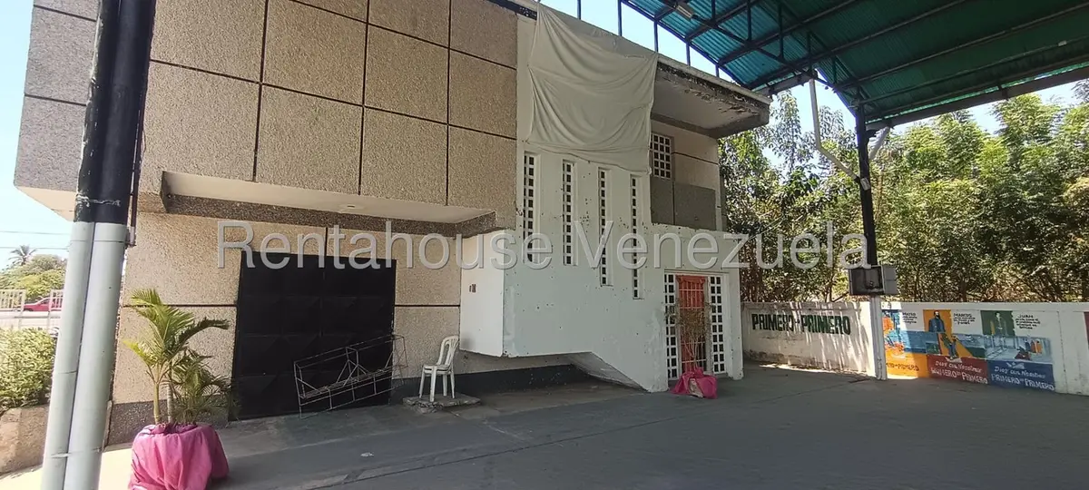 Comercial (Galpon - Deposito) en Venta en Colinas de Bello Monte, Zulia - 18