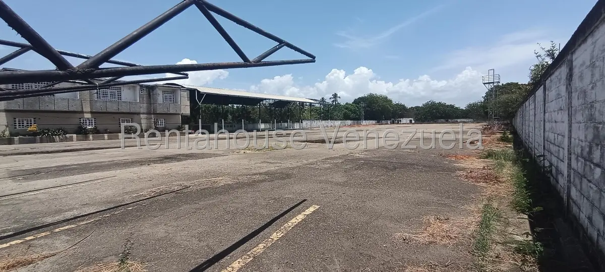 Comercial (Galpon - Deposito) en Venta en Colinas de Bello Monte, Zulia - 23