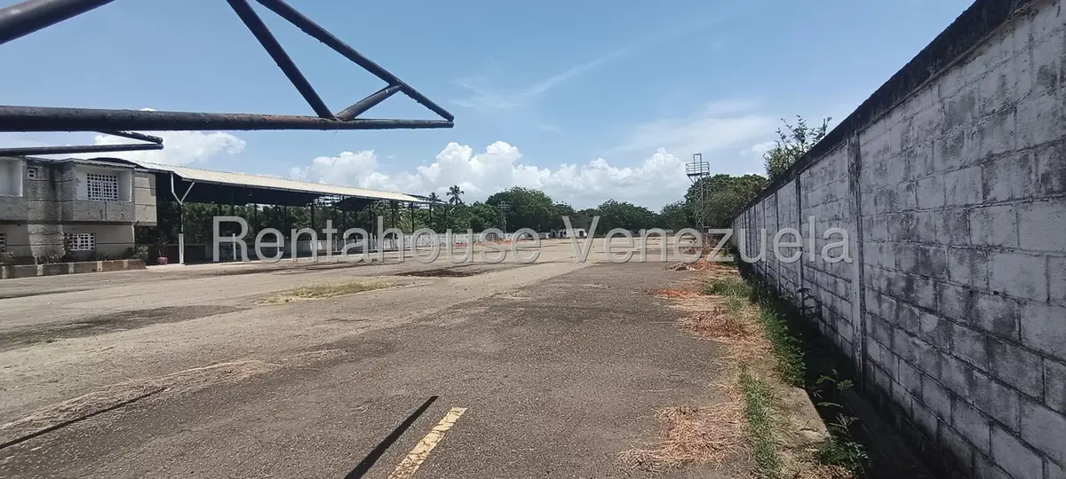 Comercial (Galpon - Deposito) en Venta en Colinas de Bello Monte, Zulia - 26