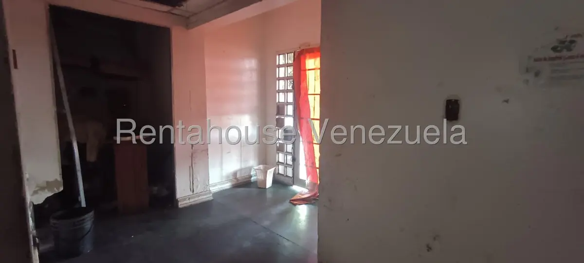 Comercial (Galpon - Deposito) en Venta en Colinas de Bello Monte, Zulia - 6
