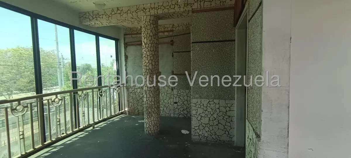 Comercial (Galpon - Deposito) en Venta en Colinas de Bello Monte, Zulia - 9