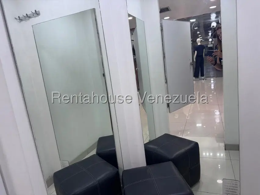 Comercial (Local Comercial) en Alquiler en Montalban II, Distrito Metropolitano - 15