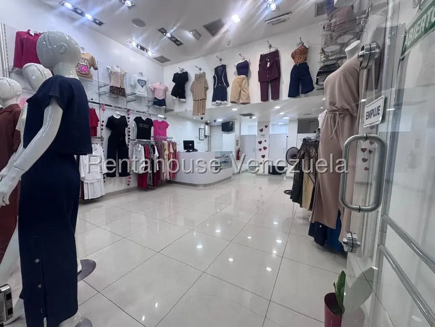 Comercial (Local Comercial) en Alquiler en Montalban II, Distrito Metropolitano - 6