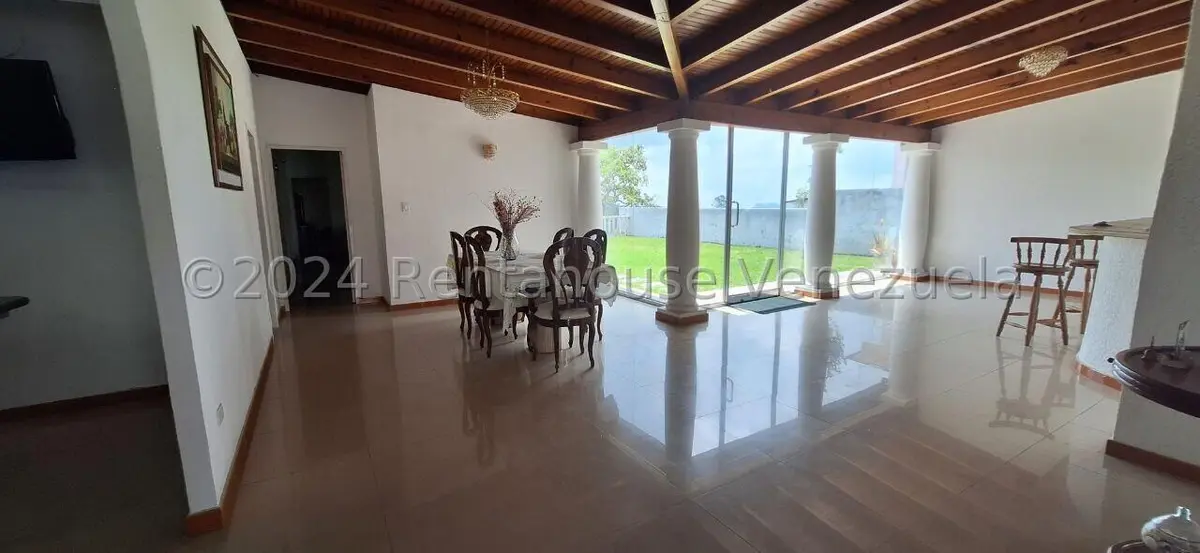 Casa (1 Nivel) en Venta en Club de Campo, Miranda - 2