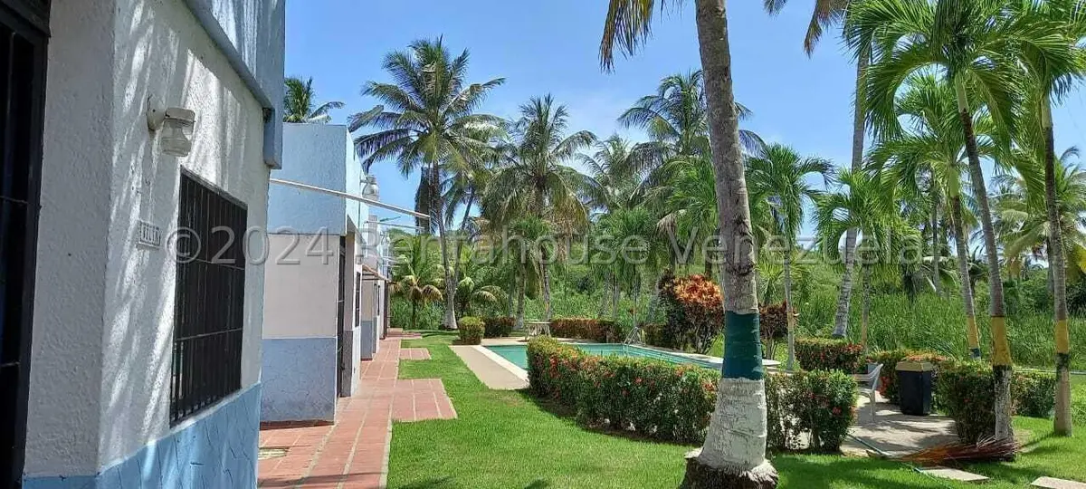 Townhouse (1 Nivel) en Venta en Tacarigua, Miranda - 29