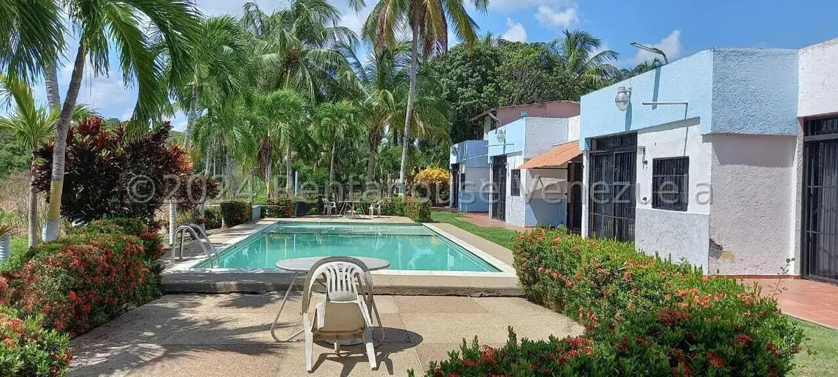 Townhouse (1 Nivel) en Venta en Tacarigua, Miranda - 32