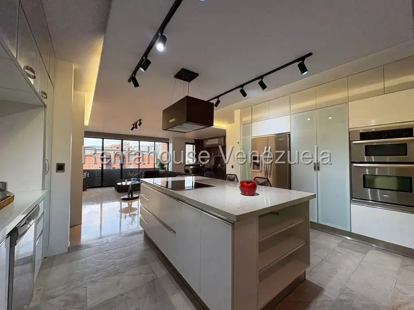 Apartamento (1 Nivel) en Venta en El Rosal, Distrito Metropolitano - 11
