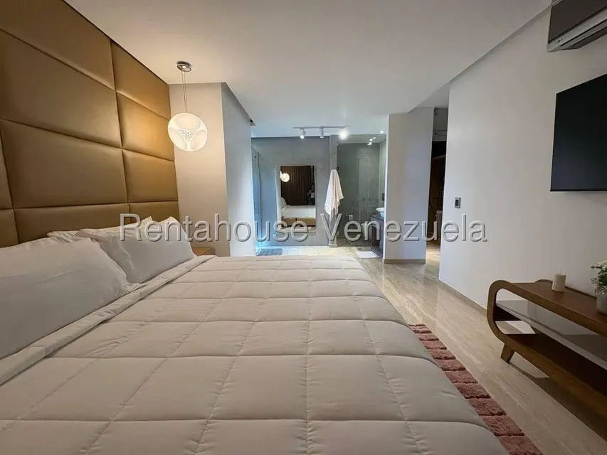Apartamento (1 Nivel) en Venta en El Rosal, Distrito Metropolitano - 17