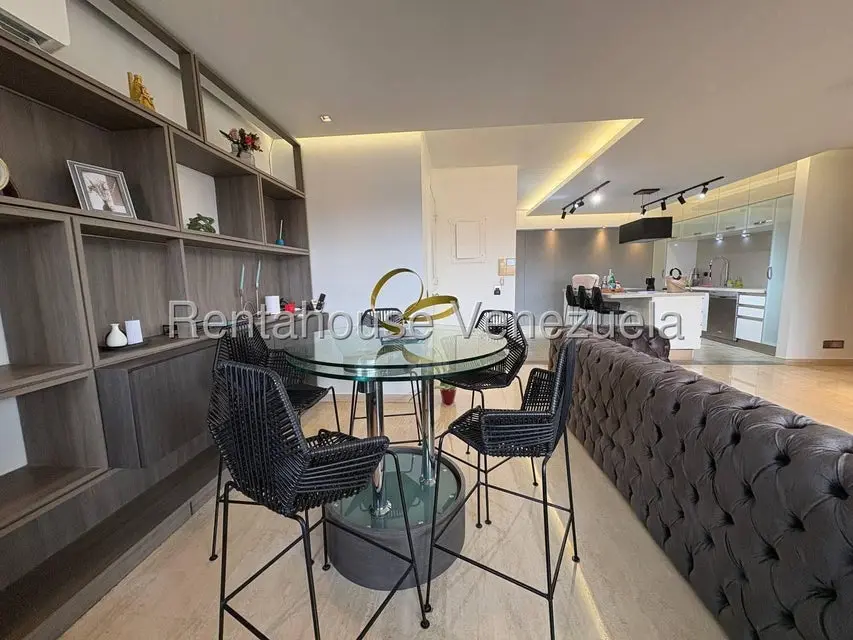 Apartamento (1 Nivel) en Venta en El Rosal, Distrito Metropolitano - 6