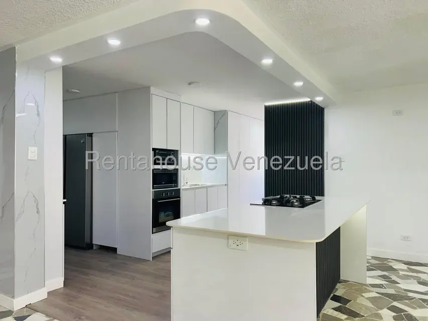Apartamento (1 Nivel) en Venta en Los Palos Grandes, Distrito Metropolitano - 5