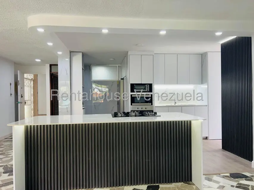 Apartamento (1 Nivel) en Venta en Los Palos Grandes, Distrito Metropolitano - 6