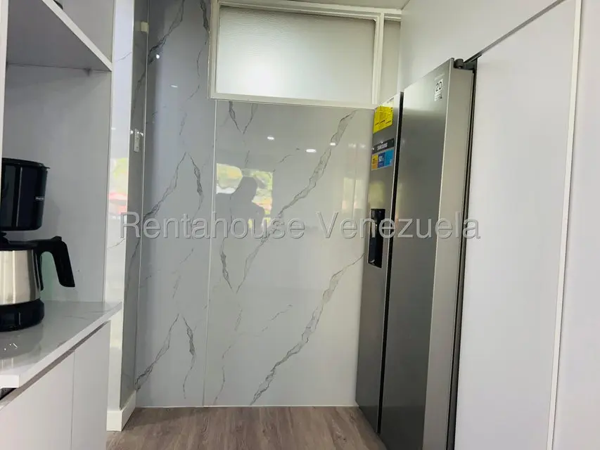 Apartamento (1 Nivel) en Venta en Los Palos Grandes, Distrito Metropolitano - 9