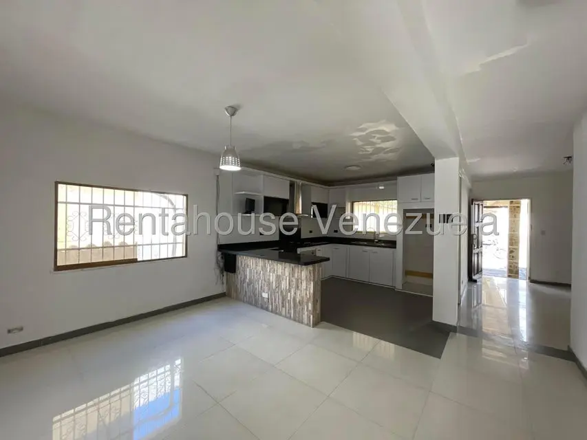 Casa (1 Nivel) en Alquiler en El Limon, Aragua - 19