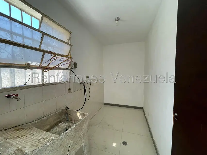 Casa (1 Nivel) en Alquiler en El Limon, Aragua - 31