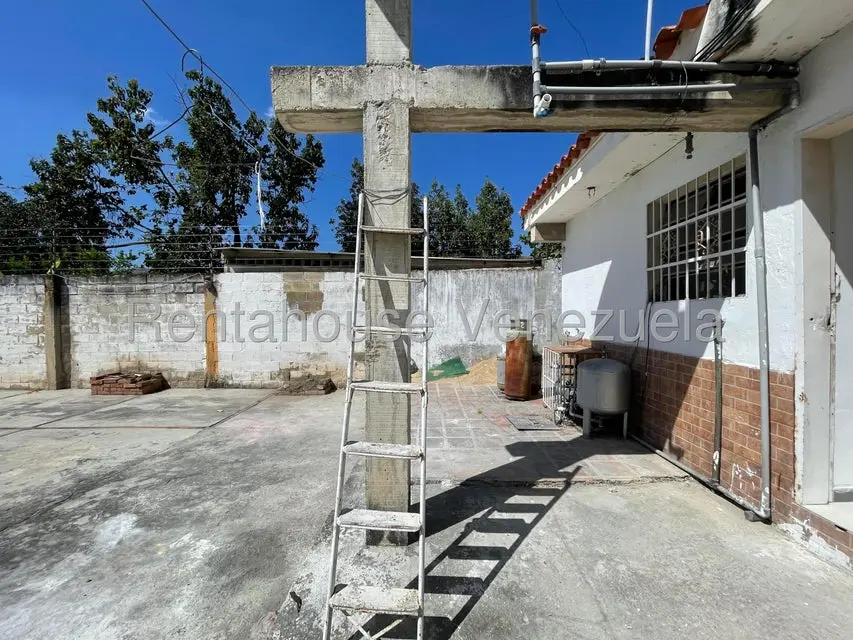 Casa (1 Nivel) en Alquiler en El Limon, Aragua - 32