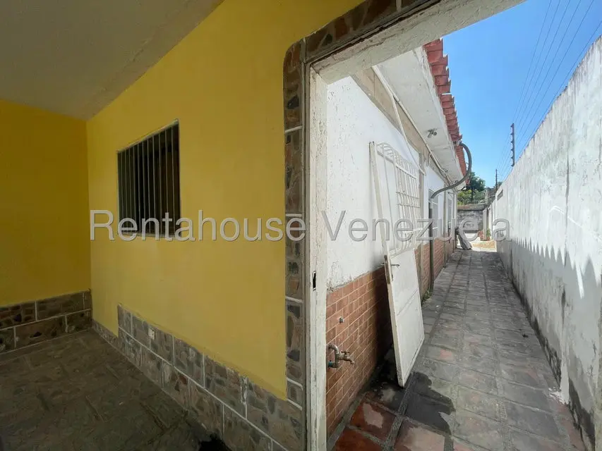 Casa (1 Nivel) en Alquiler en El Limon, Aragua - 9
