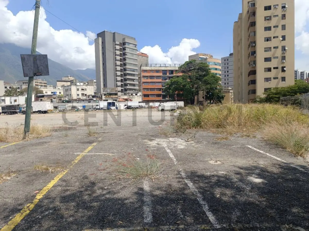 Av. casanova Bello Monte parroquia El Recreo terreno venta - 9