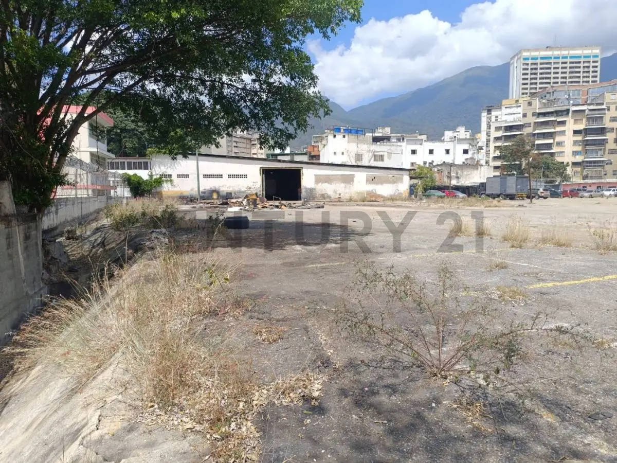 Av. casanova Bello Monte parroquia El Recreo terreno venta - 10