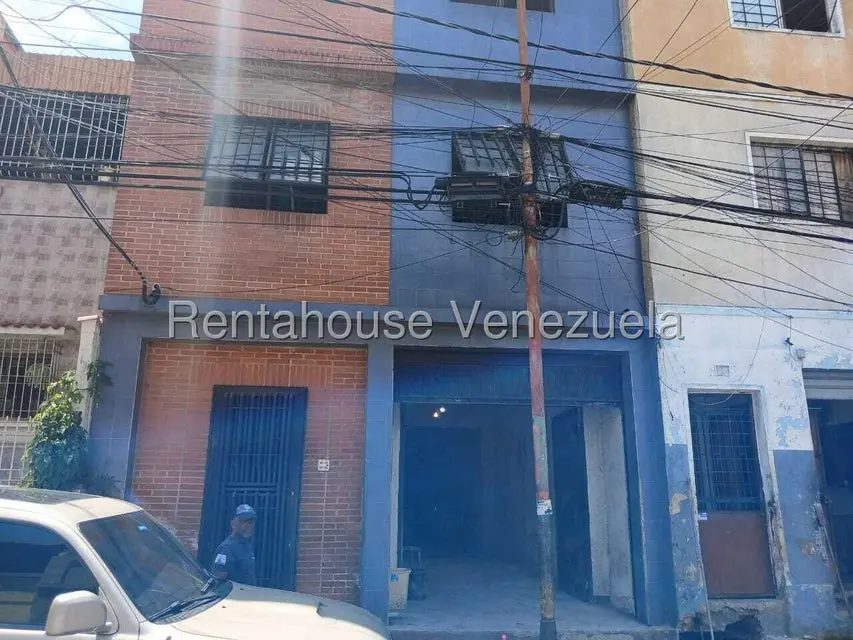 Comercial (Local Comercial) en Alquiler en Catia, Distrito Metropolitano - 2